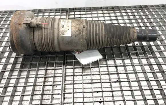 Audi Q7 4M Front shock absorber/damper 4M0616039AC