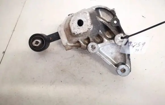Citroen C5 Engine mount bracket 9647029580