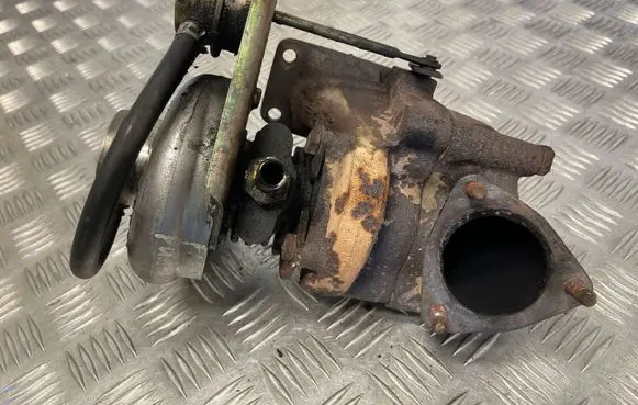 Fiat Punto (176) Turbo 46424102 4668563