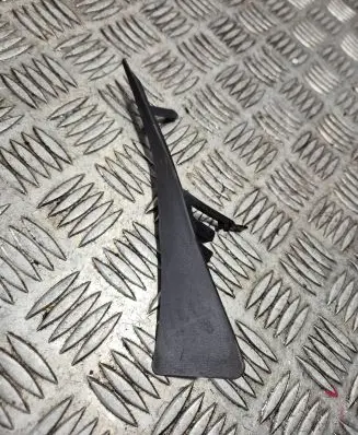 Volvo XC60 Fender end trim 32219166