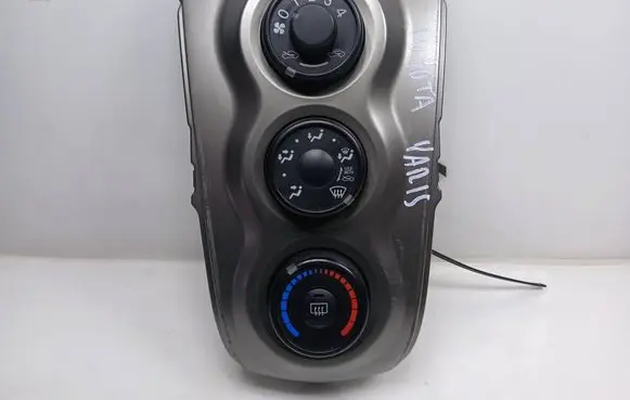 Toyota Yaris Climate control unit 554060D190KAS 554060D190