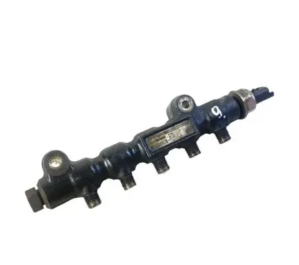 Citroen C5 Fuel main line pipe 9654592680 F30152492