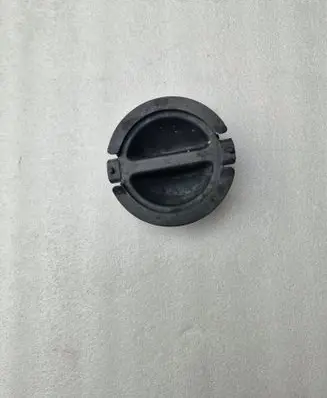 Dodge Durango Front splash guards bracket 