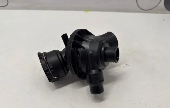 BMW X5 F15 Thermostat 7598865