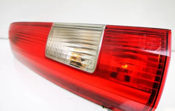 Volvo V70 Rear/tail lights 9154493 152843