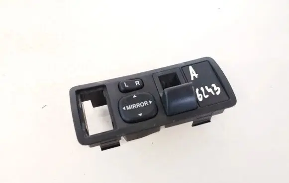 Toyota Corolla E120 E130 Wing mirror switch 183574 777665