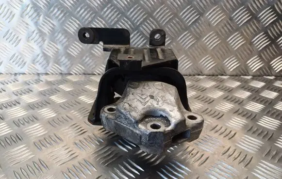 Citroen Berlingo Engine mount bracket 9681304680