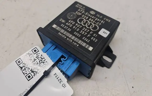 Audi Q7 4L Light module LCM 4F0907357F 4F0910357F