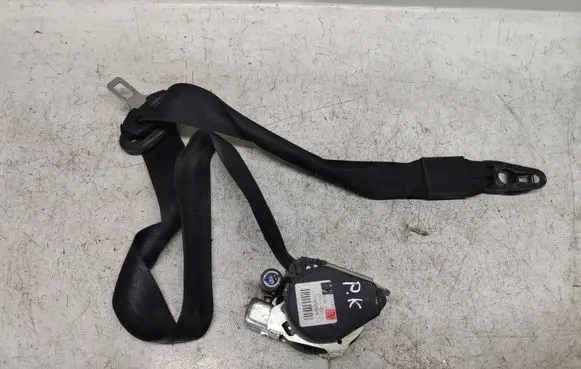 Audi A6 S6 C6 4F Front seatbelt