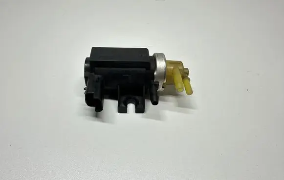 Citroen Berlingo Turbo solenoid valve 9672875080