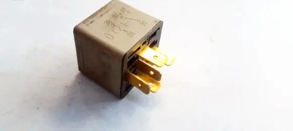 Peugeot 407 Other relay 0332209159
