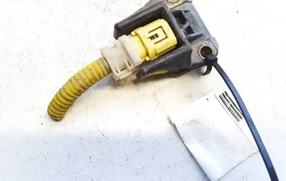 Subaru Legacy Airbag deployment crash/impact sensor 98231ag000 252100-0080