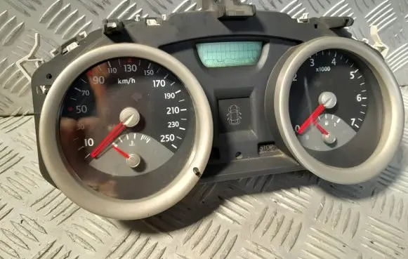 Renault Megane II Speedometer (instrument cluster) 8200364007