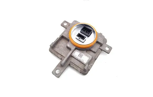 Land Rover Discovery 4 - LR4 Headlight ballast module Xenon 1036060061 00197528010000
