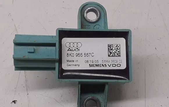 Audi A4 S4 B8 8K Airbag deployment crash/impact sensor 8K0955557C