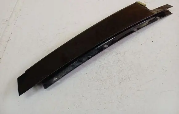 Jaguar X-Type Rear/tail light trim molding 