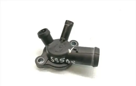 Engine coolant pipe/hose