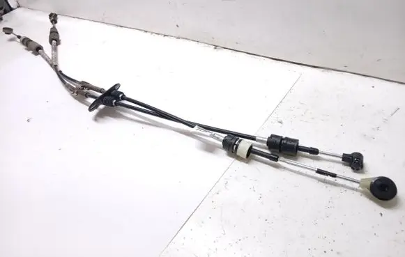 Ford Mondeo MK IV Gear shift cable linkage 7G9R-7E395-KH