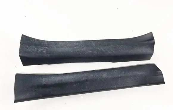 Foot area side trim