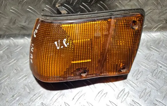 Nissan Sunny Front indicator light IKI5162A IKI5162