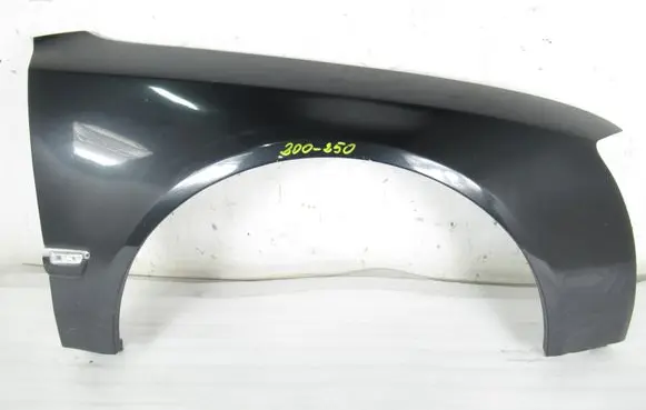 Audi A8 S8 D3 4E Fender