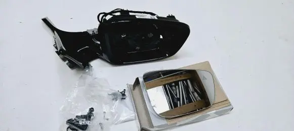 BMW 8 G14 Front door electric wing mirror 949892809