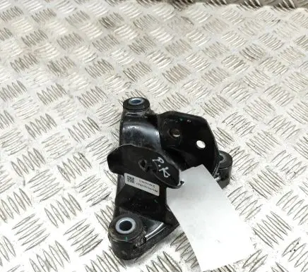 Tesla Model Y Engine mounting bracket 111023300C