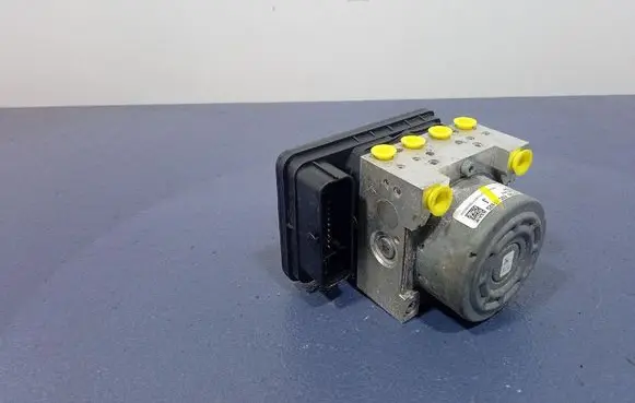Mazda 3 II ABS Pump 28.5155-8300.3