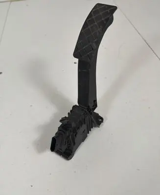 Skoda Enyaq iV Accelerator throttle pedal 1EB723503