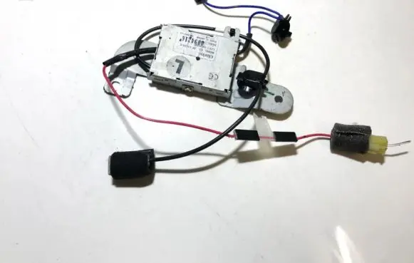 Subaru Impreza II Antenna control unit ef1152ac ef-1152a-c