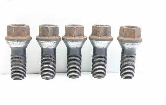 BMW 5 F10 F11 Nuts/bolts 