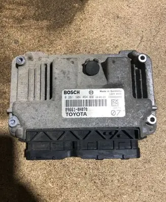 Toyota Aygo AB10 Engine control unit/module 896610H070 1039S34045 0261S04464
