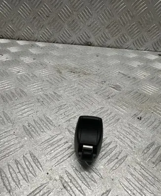 Sun visor clip/hook/bracket