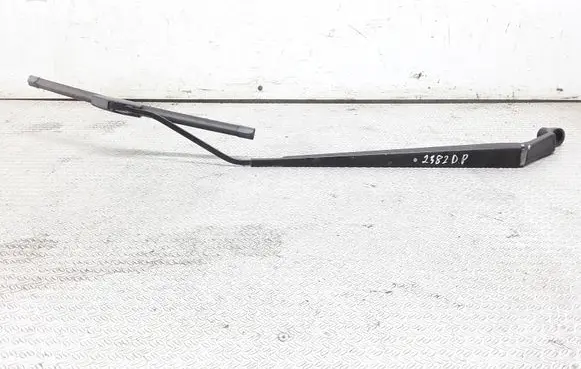 Mazda 5 Windshield/front glass wiper blade 