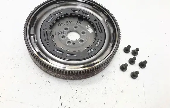 Audi A3 8Y Dual mass flywheel 04E105266AM