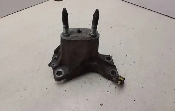 Honda Civic Gearbox mounting bracket 