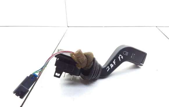 Opel Zafira A Indicator stalk 90560990 90560991