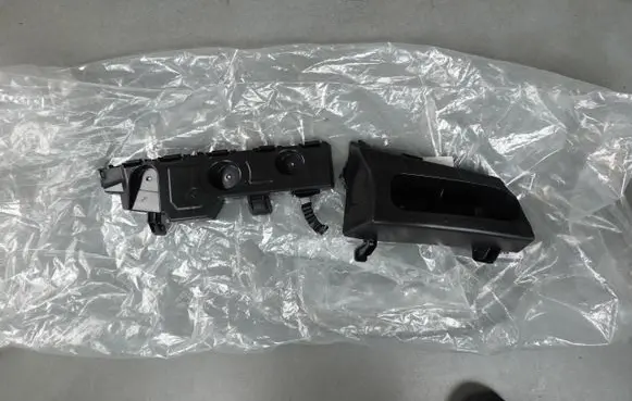 Opel Mokka X Rear bumper mounting bracket 42541314