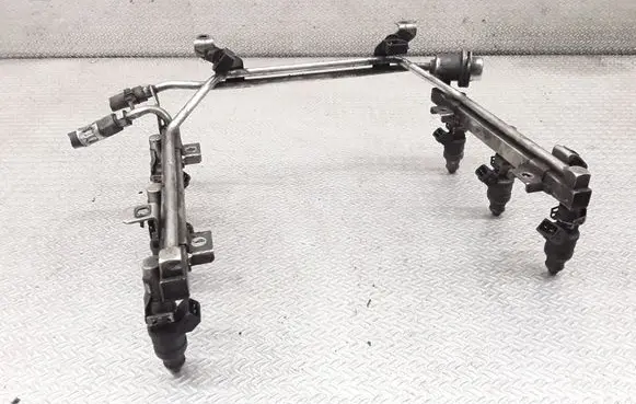 Fuel injectors set