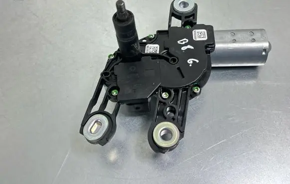 Volkswagen PASSAT B8 Rear window wiper motor 5G0955711A W000038532 019000385324
