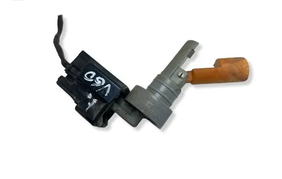 Volvo V60 Windshield washer fluid level sensor 289110002R