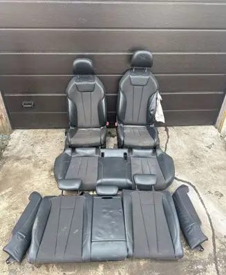 Seat set