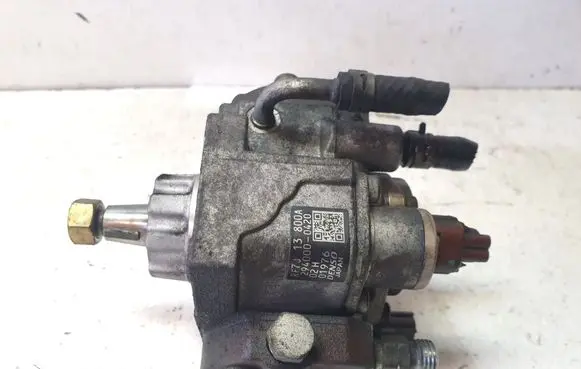 Mazda 5 Fuel injection high pressure pump 2940000420