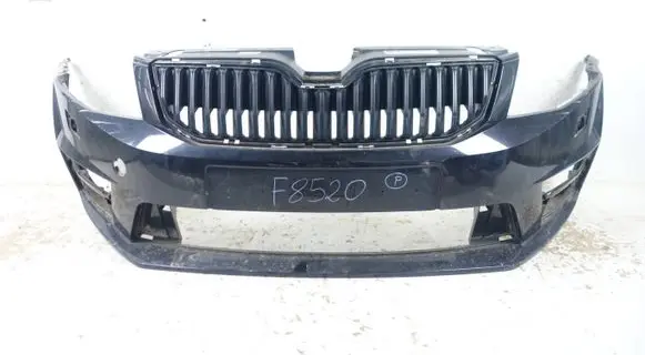 Skoda Octavia Mk3 (5E) Front bumper 5E0807221F