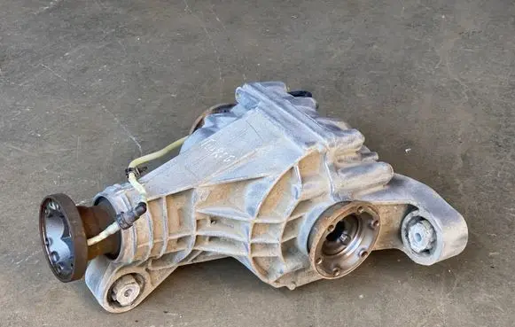 Volkswagen Touareg I Rear differential 4460310018
