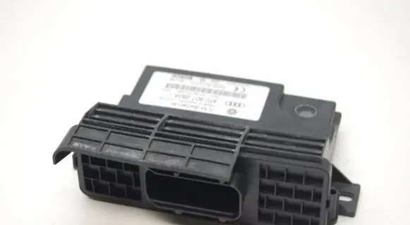 Audi Q7 4L Power management control unit 4F0907280A