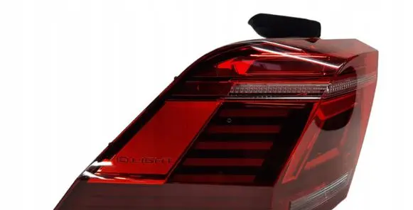Volkswagen Tiguan Rear/tail lights 5NA945207G