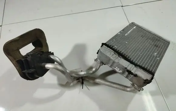 Mercedes-Benz C W203 Heater blower radiator