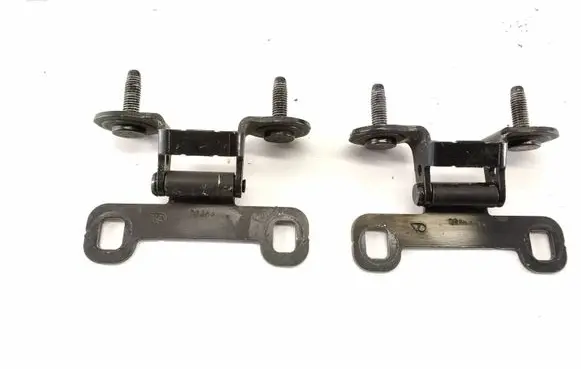 Fiat Freemont Loading door upper hinge 