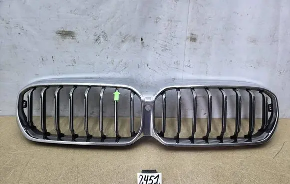 BMW 5 G30 G31 G38 Front grill 511318517811